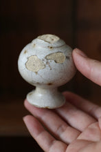 画像をギャラリービューアに読み込む, WHITE DELFT "MONEY BOX"