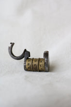 画像をギャラリービューアに読み込む, " K E Y  W O R D "