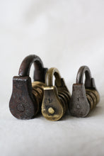 画像をギャラリービューアに読み込む, " K E Y  W O R D "