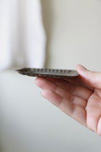 画像をギャラリービューアに読み込む, more small..