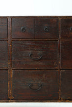 画像をギャラリービューアに読み込む, 黒と生活