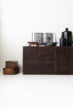 画像をギャラリービューアに読み込む, 黒と生活