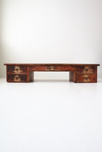 画像をギャラリービューアに読み込む, 赫い文机