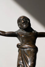 画像をギャラリービューアに読み込む, 勝利のキリスト