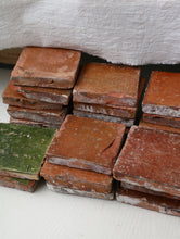 画像をギャラリービューアに読み込む, 17c BROWN TILE