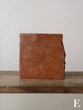 画像をギャラリービューアに読み込む, 17c BROWN TILE