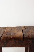 画像をギャラリービューアに読み込む, 腰掛ける。本を積む。道具を並べる。