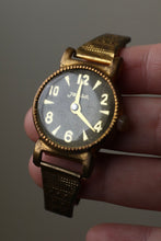 画像をギャラリービューアに読み込む, 差し色にピンク