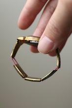 画像をギャラリービューアに読み込む, 差し色にピンク