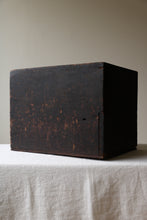 画像をギャラリービューアに読み込む, 黒の抽斗