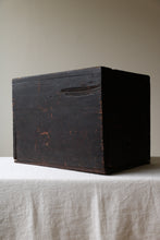 画像をギャラリービューアに読み込む, 黒の抽斗