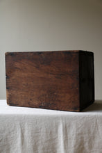 画像をギャラリービューアに読み込む, 黒の抽斗