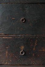 画像をギャラリービューアに読み込む, 黒の抽斗