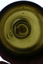 画像をギャラリービューアに読み込む, 18c Wine Bottle