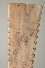 画像をギャラリービューアに読み込む, 太ももに ⚡︎⚡︎⚡︎