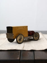 画像をギャラリービューアに読み込む, ブリキ製ミニカー
