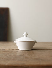 画像をギャラリービューアに読み込む, 愛しい姿の白い器たち
