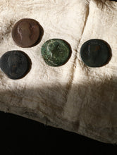 画像をギャラリービューアに読み込む, 消えゆく表情、増してゆく美しさ
