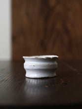 画像をギャラリービューアに読み込む, 白阿蘭陀 軟膏容器
