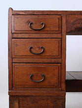 画像をギャラリービューアに読み込む, 生活空間の移行に伴う柔軟な対応力とそこから生まれる美しい意匠
