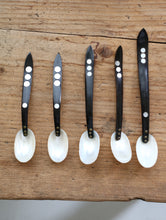 画像をギャラリービューアに読み込む, SHELL SPOON 5
