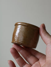 画像をギャラリービューアに読み込む, BROWN POT

