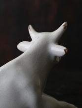 画像をギャラリービューアに読み込む, WHITE DELFT &quot;COW&quot;
