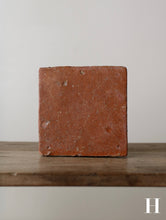 画像をギャラリービューアに読み込む, 17c BROWN TILE
