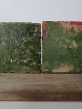 画像をギャラリービューアに読み込む, 17c GREEN TILE
