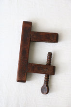 画像をギャラリービューアに読み込む, WOODEN CLAMP
