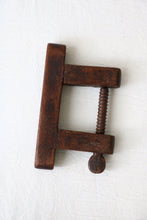 画像をギャラリービューアに読み込む, WOODEN CLAMP
