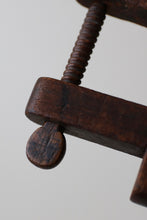 画像をギャラリービューアに読み込む, WOODEN CLAMP
