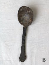 画像をギャラリービューアに読み込む, Useless Spoons
