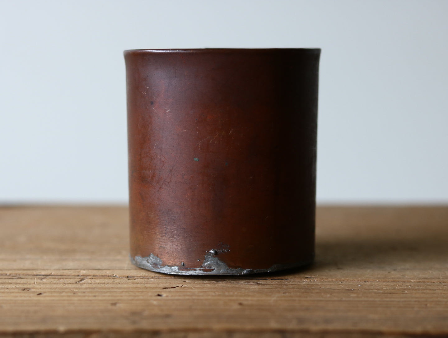 銅製カップ